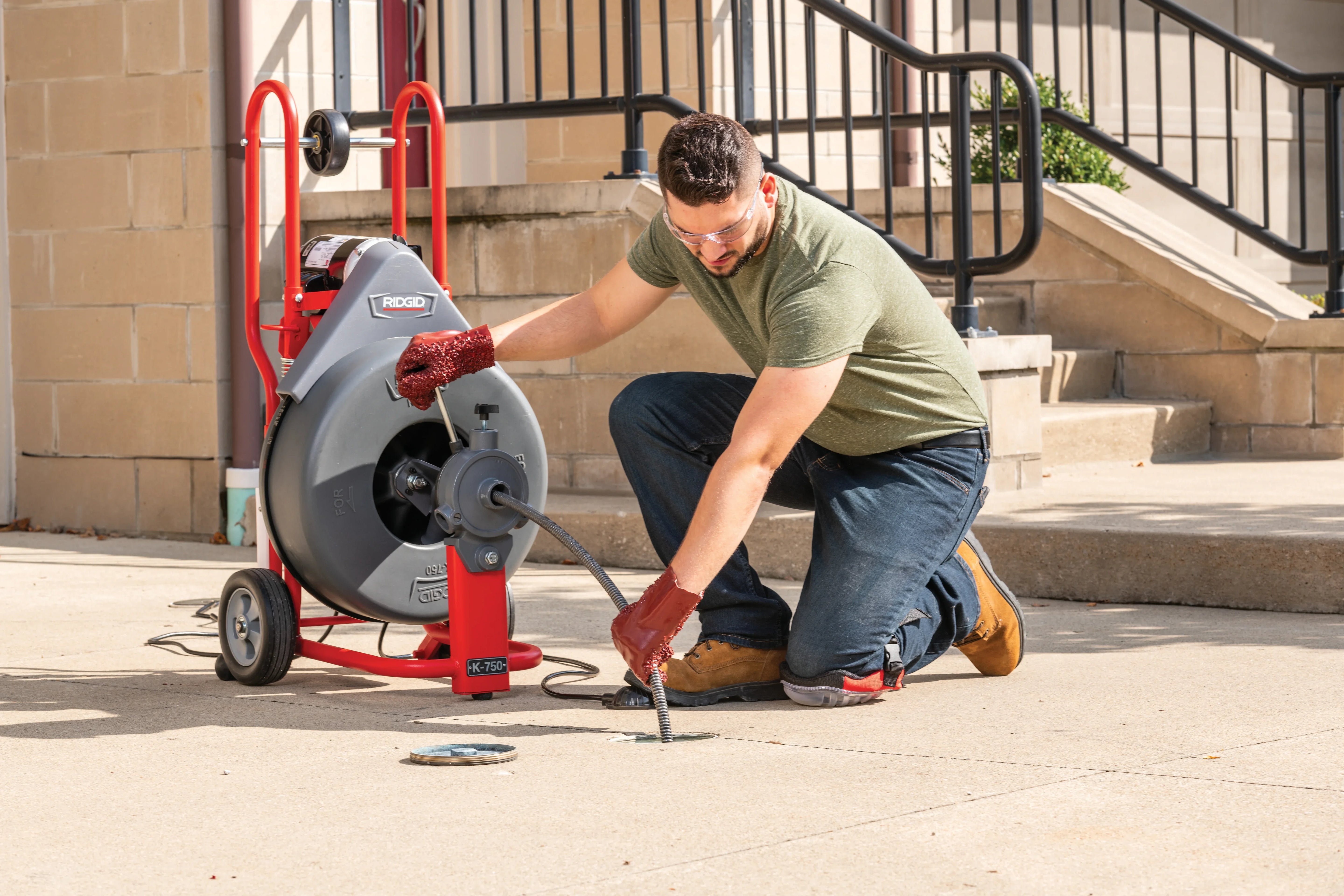 RIDGID 51407 - Máquina con guantes y AUTOFEED con cable espiral de 5/8 pulg. - Vista 5
