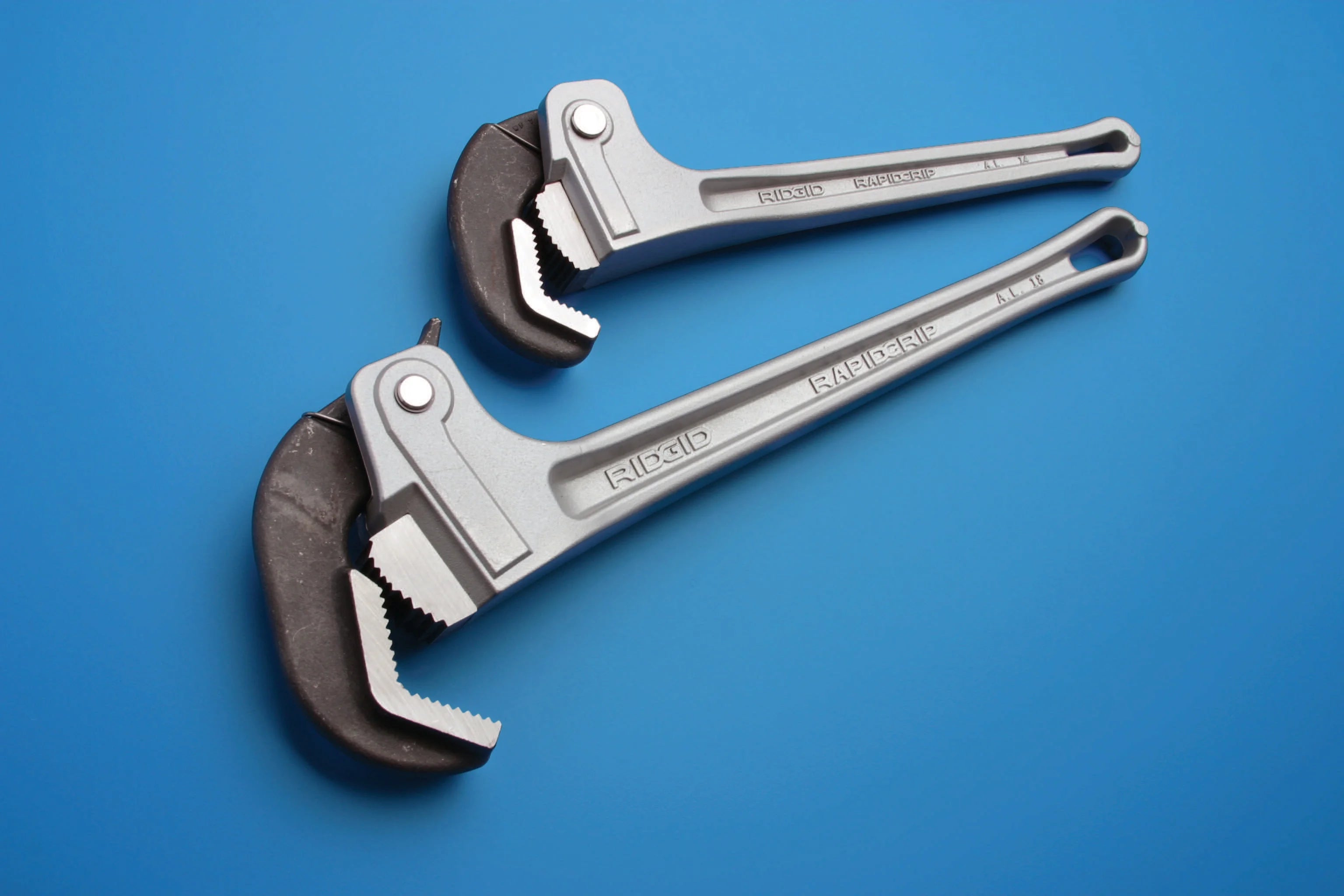 Ridgid 12698 | Llave de Tubo de Aluminio RapidGrip 18 Pulgadas
